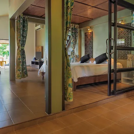 艾斯克普小屋式酒店 Ko Lanta 外观 照片