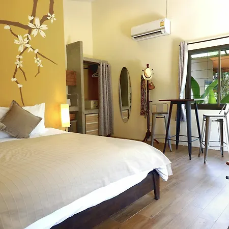 艾斯克普小屋式酒店 Ko Lanta 外观 照片