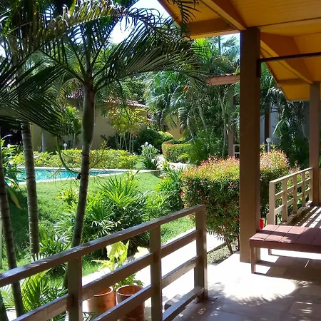 艾斯克普小屋式酒店 Ko Lanta 外观 照片